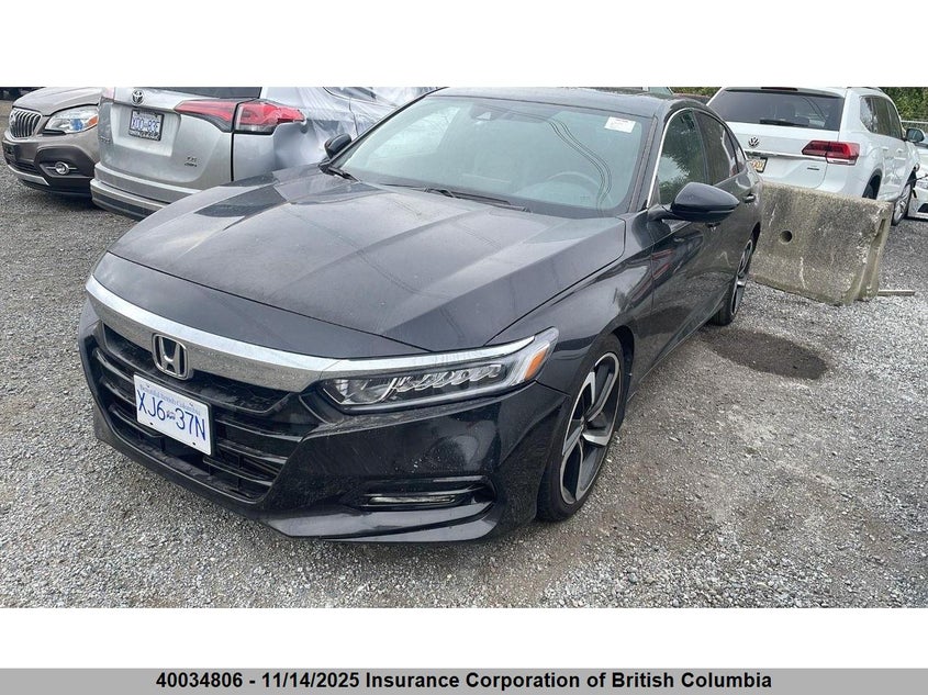 1HGCV1F30JA809582 2018 HONDA ACCORD photo no. 2