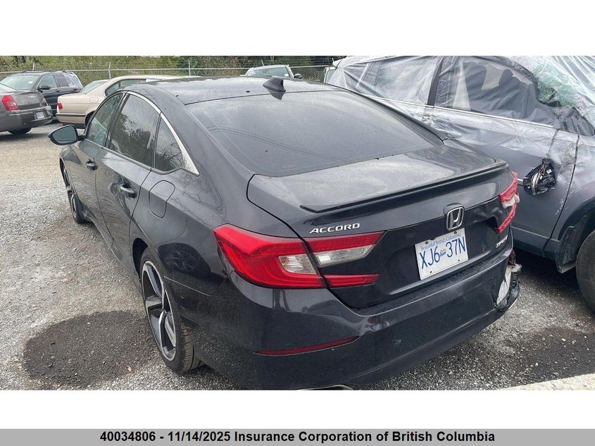 1HGCV1F30JA809582 2018 HONDA ACCORD photo no. 3
