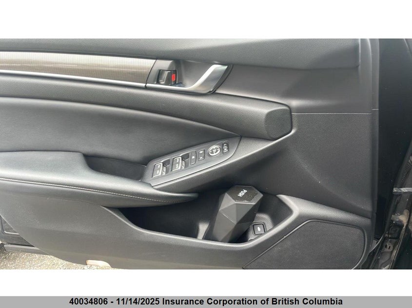 1HGCV1F30JA809582 2018 HONDA ACCORD photo no. 7