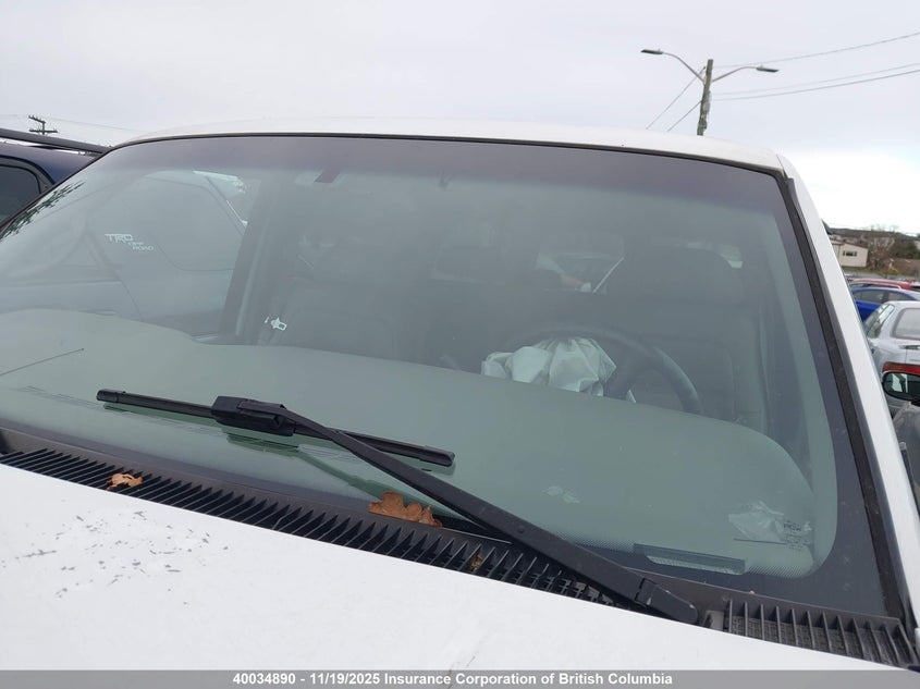 1GBFK16R3WJ365425 1998 CHEVROLET SUBURBAN photo no. 17