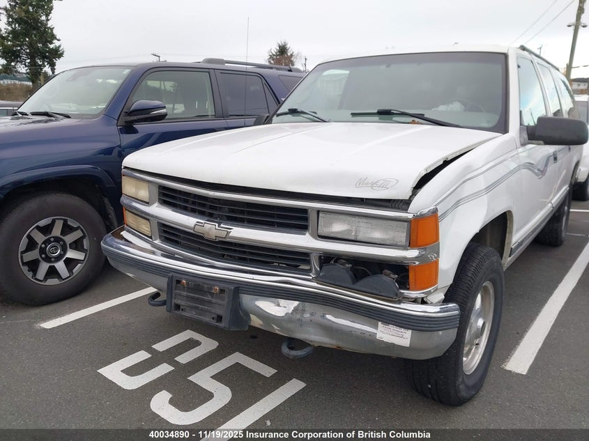 1GBFK16R3WJ365425 1998 CHEVROLET SUBURBAN photo no. 6