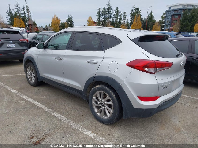 KM8J3CA41GU108754 2016 HYUNDAI TUCSON photo no. 3
