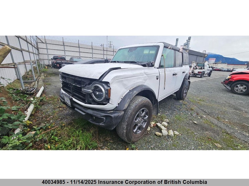 1FMDE5BH2PLB26643 2023 FORD BRONCO photo no. 2