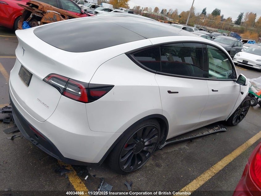 7SAYGDEFXNF468624 2022 TESLA MODEL Y photo no. 4