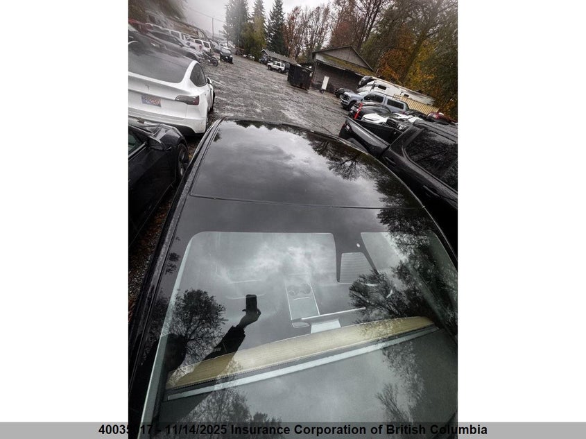 5YJYGAEE3MF183717 2021 TESLA MODEL Y photo no. 10