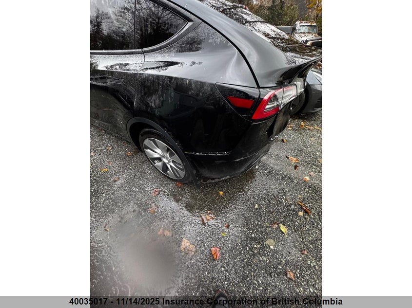 5YJYGAEE3MF183717 2021 TESLA MODEL Y photo no. 3