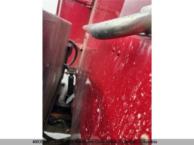 1XPWD49X9AD108499 2010   photo no. 70