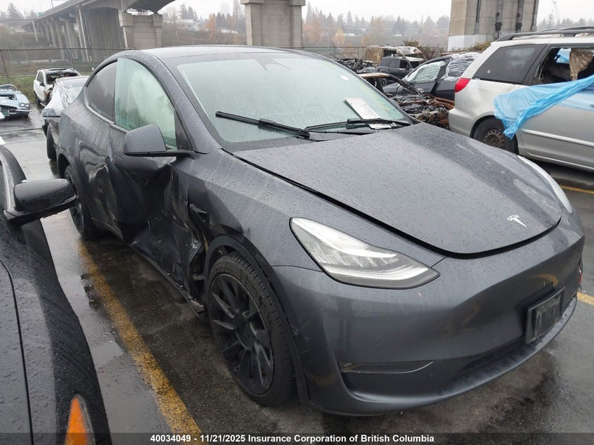7SAYGDEE8NF493609 2022 TESLA MODEL Y photo no. 21