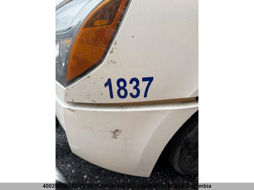 3AKJHHDR5RSUX4118 2024   photo no. 11