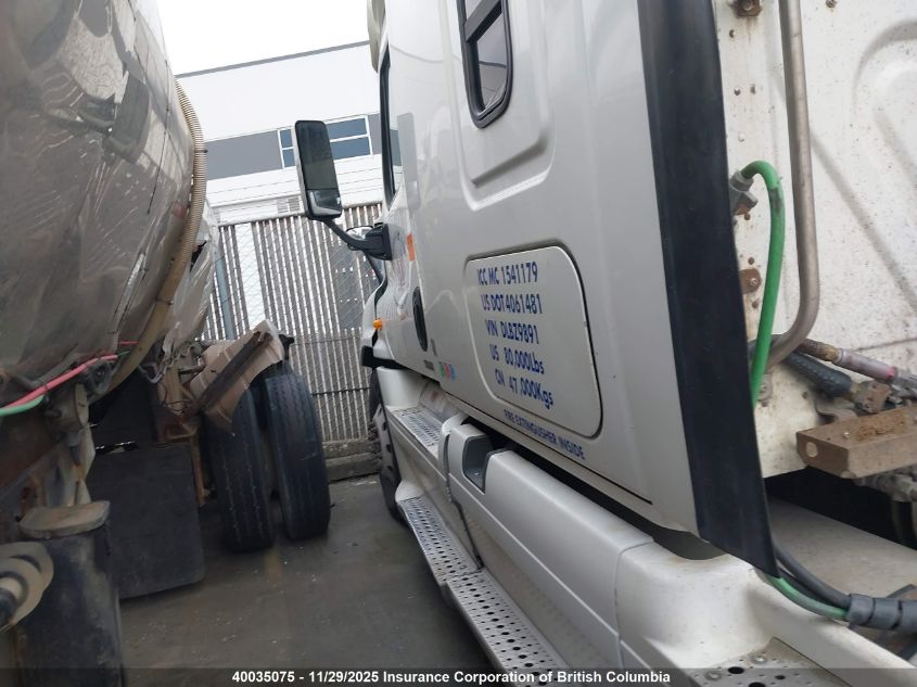 2013 Freightliner Cascadia 125 VIN: 1FUJGLDR8DLBZ9891 Lot: 40035075