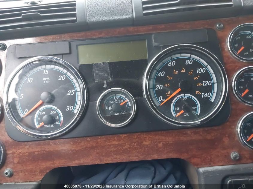 2013 Freightliner Cascadia 125 VIN: 1FUJGLDR8DLBZ9891 Lot: 40035075