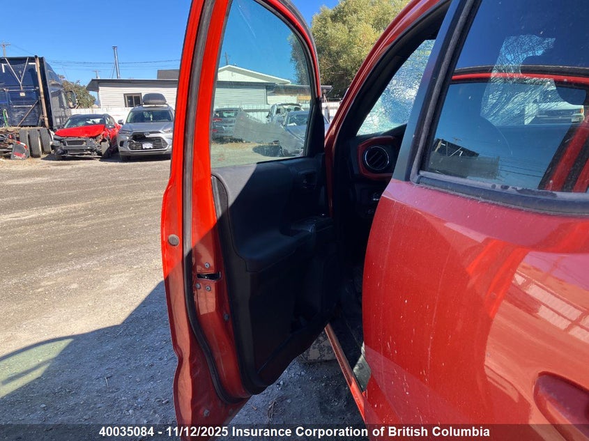 5TFDZ5BN3HX020601 2017 TOYOTA TACOMA photo no. 21