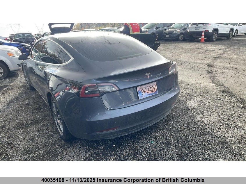 5YJ3E1EA1LF718894 2020 TESLA MODEL 3 photo no. 3