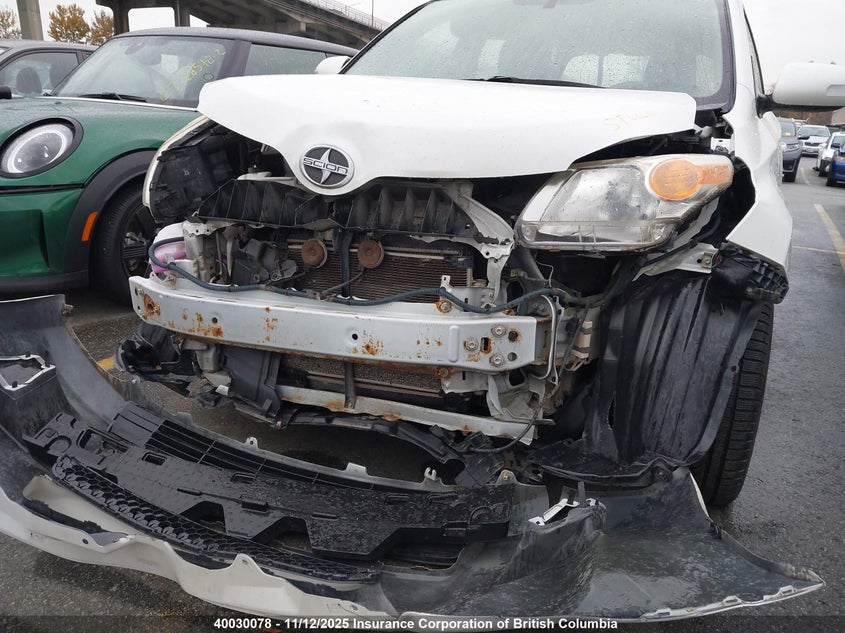 JTKKU4B46C1018563 2012 TOYOTA  photo no. 6