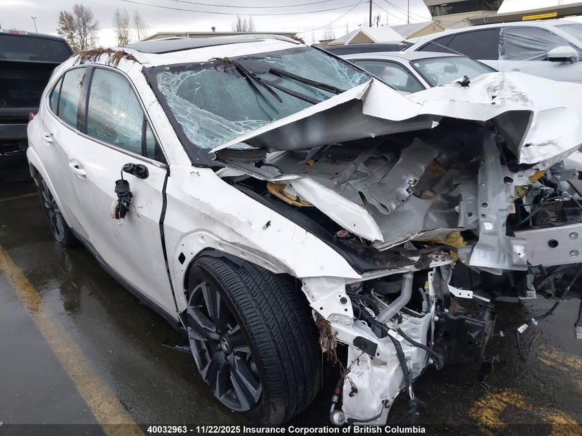 2025 Lexus Ux 300H Base/300H Premium/300H F Sport Design/300H F Sport Handling VIN: JTHUCJDH7S2006320 Lot: 40032963