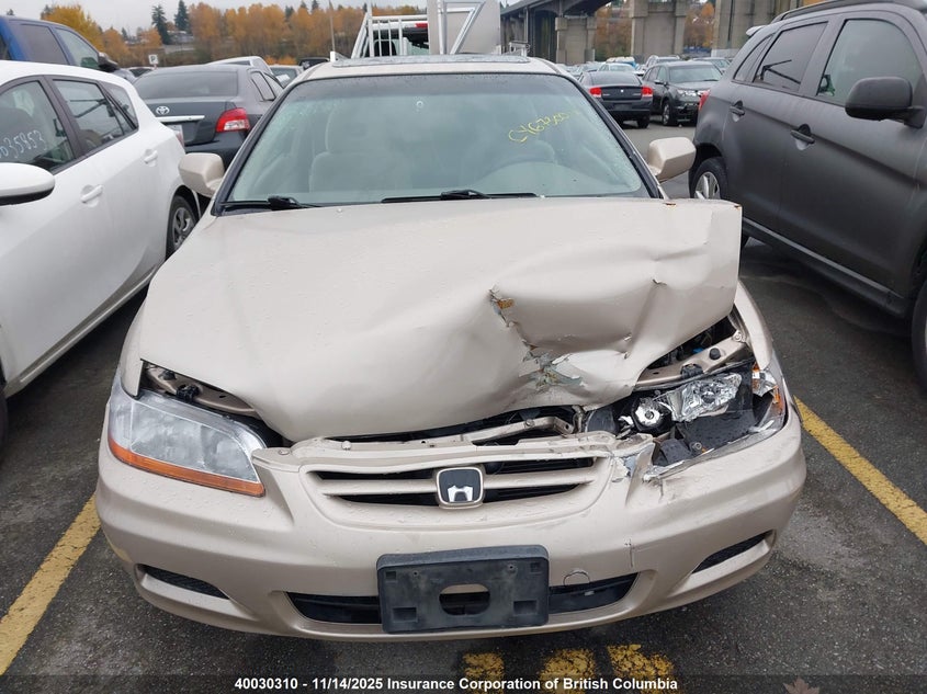 1HGCG32541A800025 2001 HONDA ACCORD photo no. 11