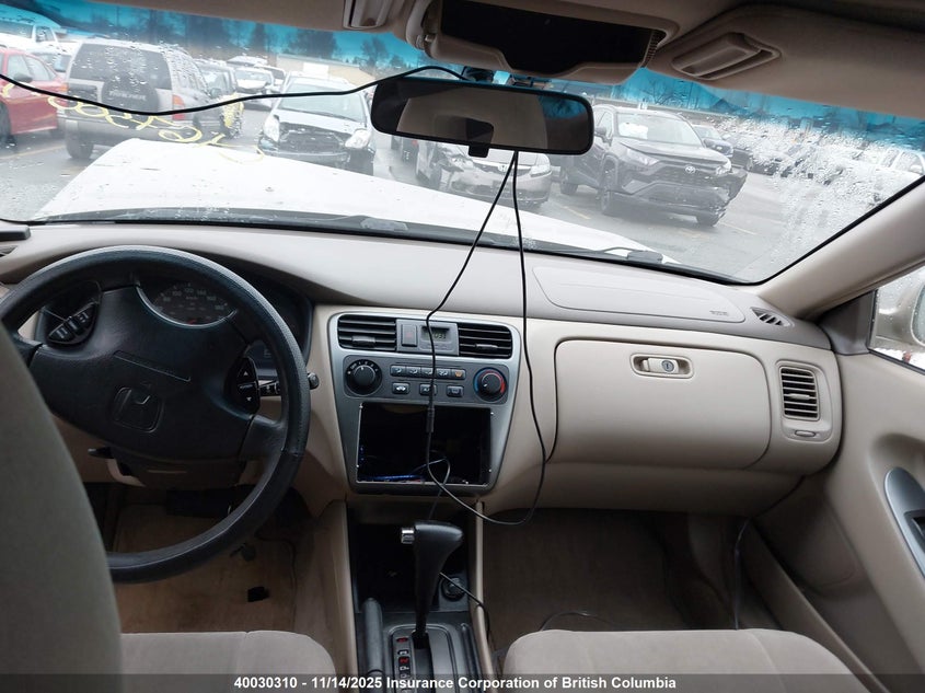 1HGCG32541A800025 2001 HONDA ACCORD photo no. 18