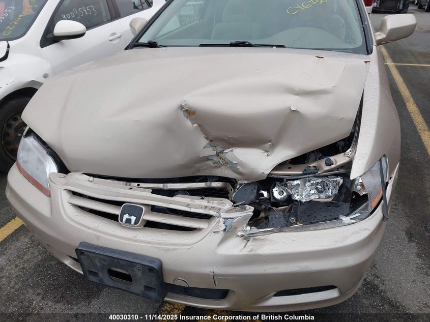 1HGCG32541A800025 2001 HONDA ACCORD photo no. 6