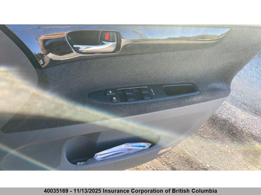 ACM265010167 2002 TOYOTA ALPHARD photo no. 8