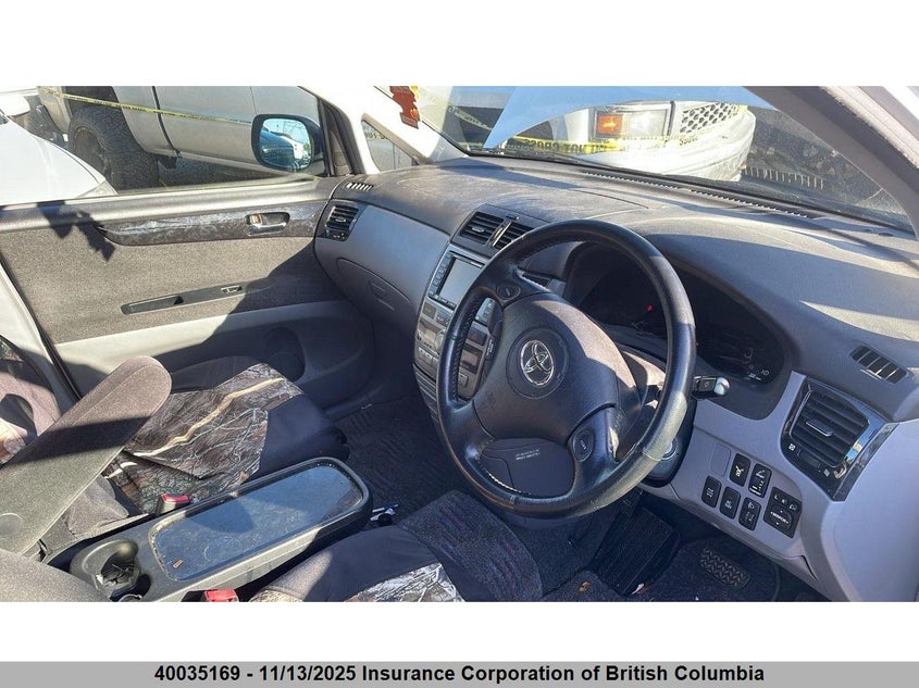 ACM265010167 2002 TOYOTA ALPHARD photo no. 9