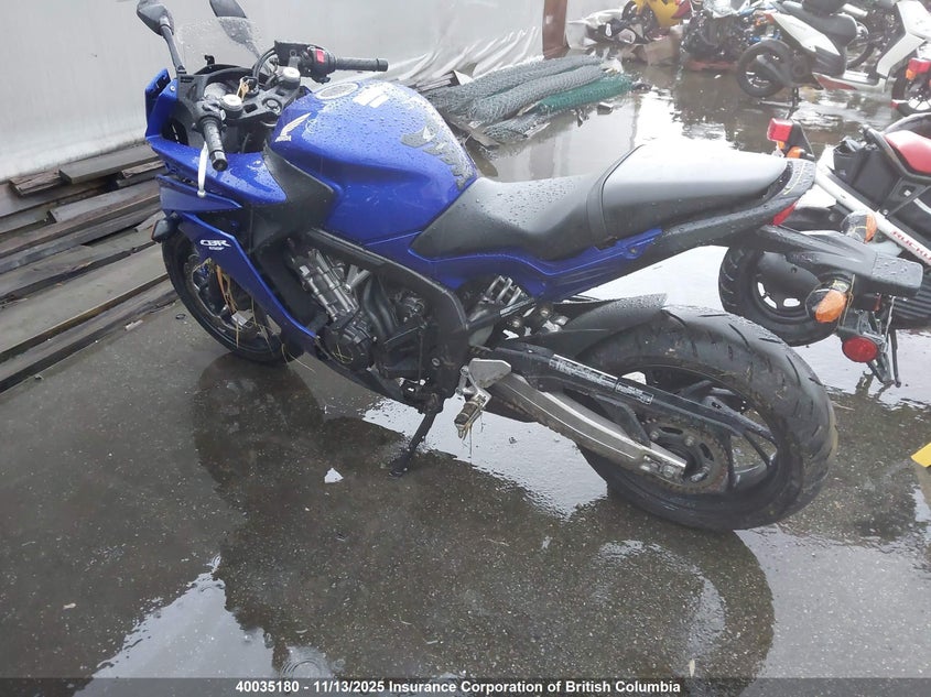 MLHRC7466E5000176 2014 HONDA CBR photo no. 17