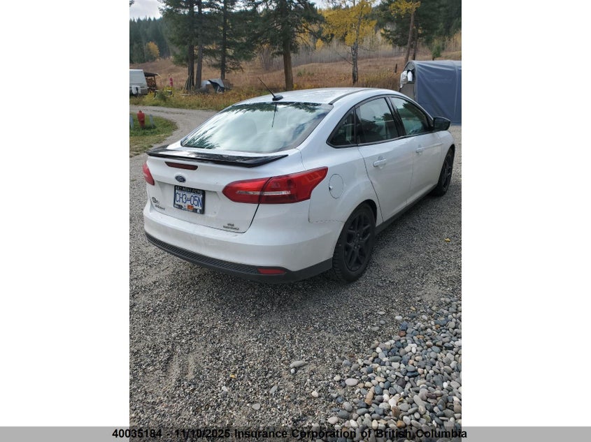 1FADP3F2XFL377620 2015 FORD FOCUS photo no. 3