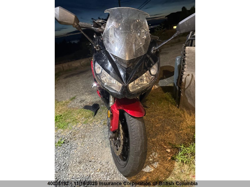 JKAZXCG15BA001915 2011 KAWASAKI ZX photo no. 7