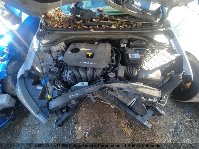 KMHD84LF5JU529130 2018 HYUNDAI ELANTRA photo no. 11
