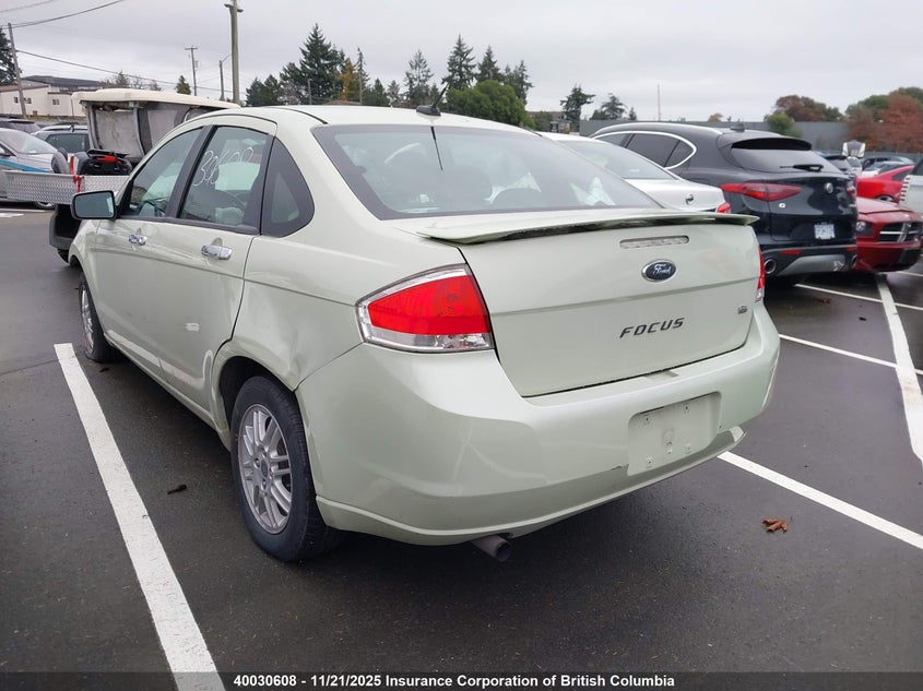 1FAHP3FN0AW244951 2010 FORD FOCUS photo no. 3