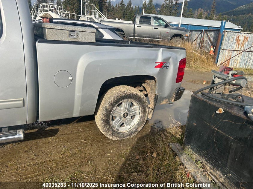 1GCRKTE76CZ147853 2012 CHEVROLET SILVERADO photo no. 4