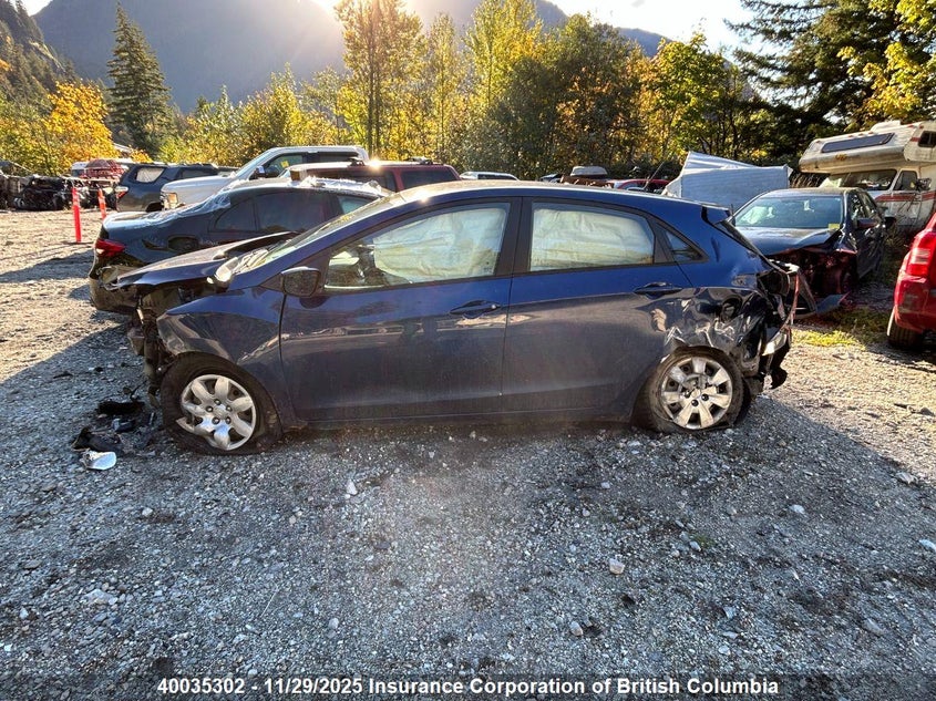 2013 Hyundai Elantra Gt VIN: KMHD25LEXDU024137 Lot: 40035302