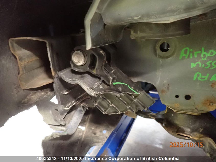 2HKRL1865YH011975 2000 HONDA ODYSSEY photo no. 23