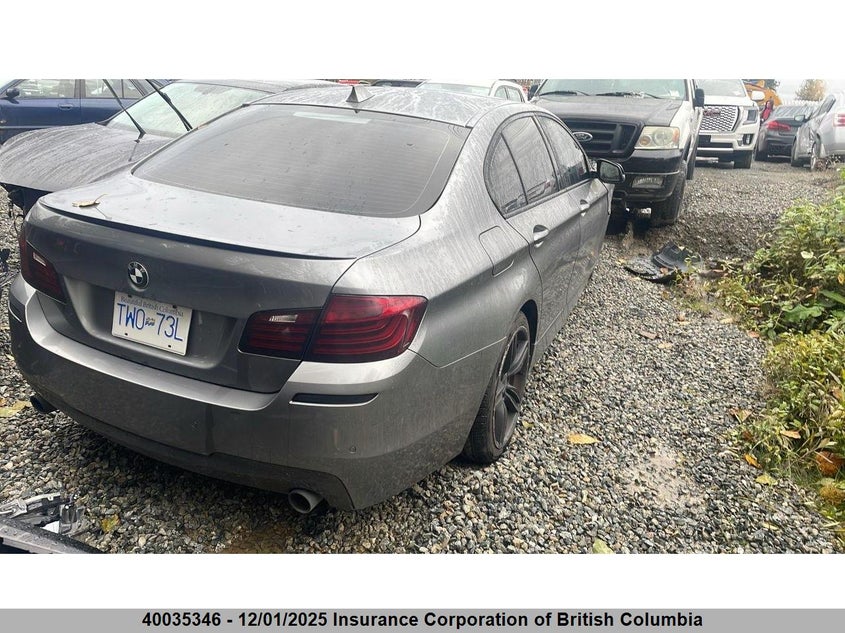 WBA5B3C56FD546809 2015 BMW 5ER photo no. 21