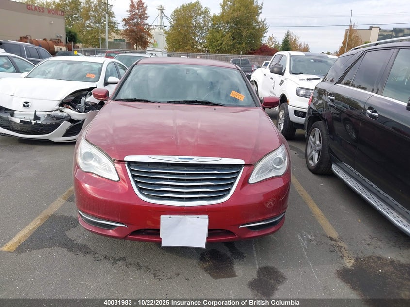2014 Chrysler 200 Lx VIN: 1C3CCBAB1EN230032 Lot: 40031983