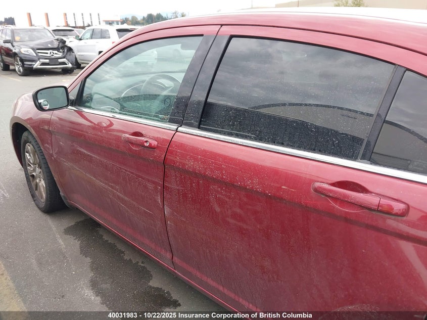 2014 Chrysler 200 Lx VIN: 1C3CCBAB1EN230032 Lot: 40031983