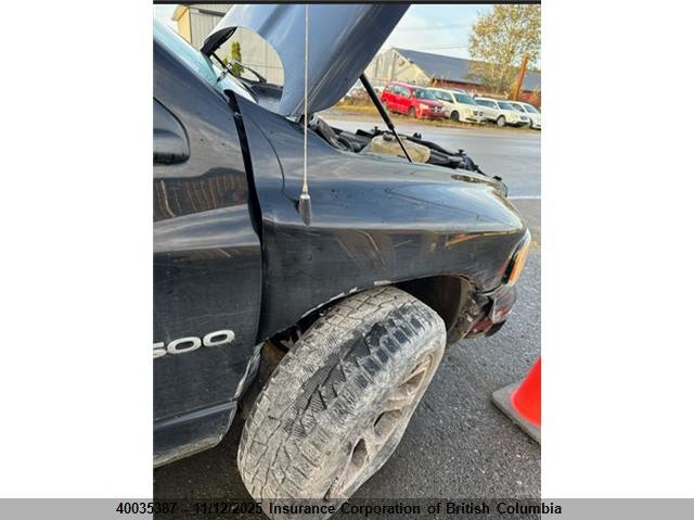 1D3HU18Z12J226469 2002 DODGE RAM photo no. 9