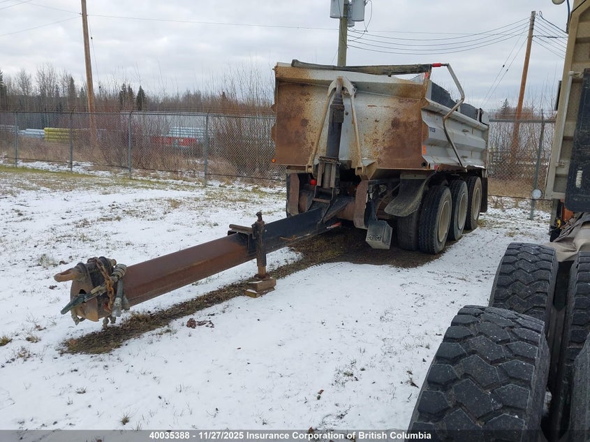 2L9PPA6C1FS014038 2015   photo no. 2