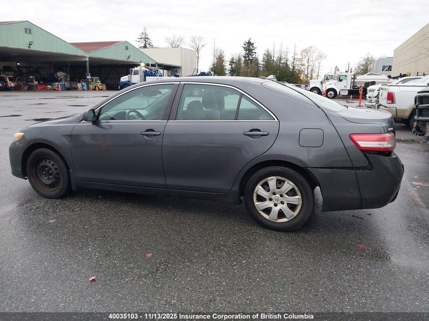4T1BF3EK1BU162696 2011 TOYOTA CAMRY photo no. 14