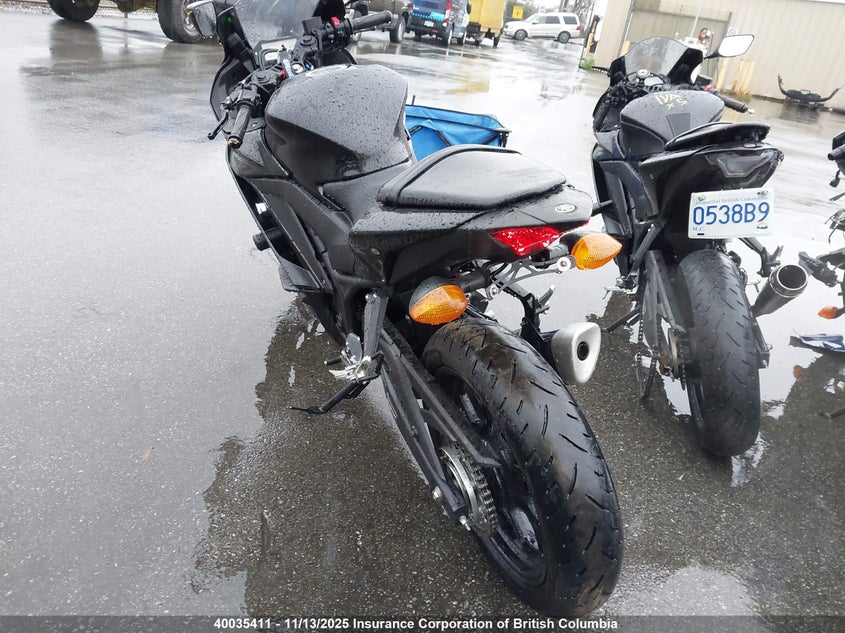 MH3RH18N7PK002446 2023 YAMAHA YZF photo no. 3