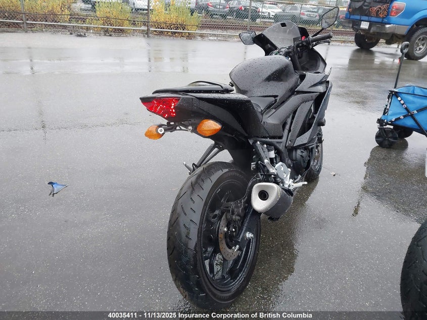 MH3RH18N7PK002446 2023 YAMAHA YZF photo no. 4