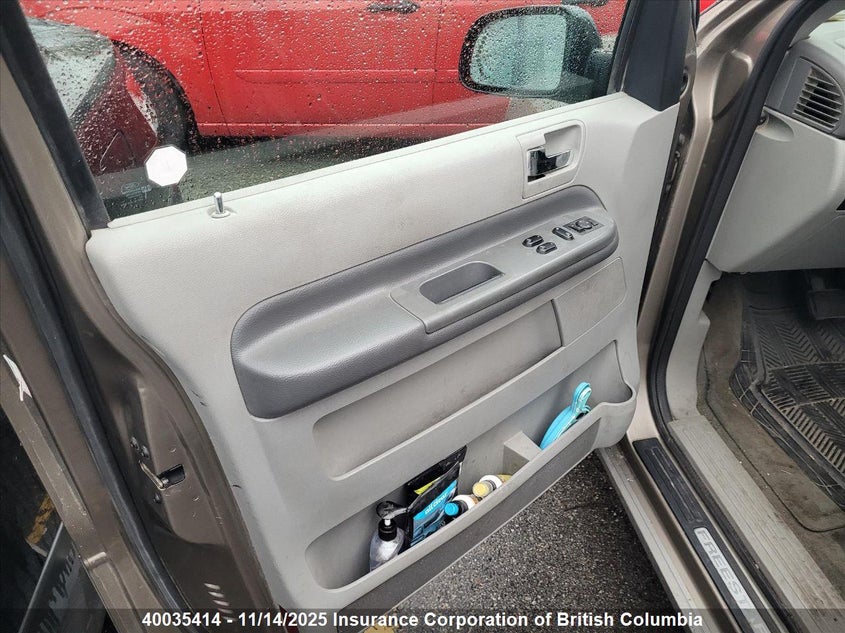 2FMZA56204BB25087 2004 FORD FREESTAR photo no. 10