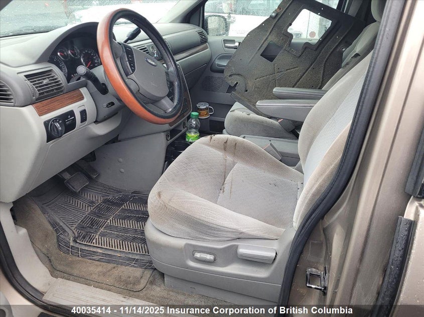 2FMZA56204BB25087 2004 FORD FREESTAR photo no. 13