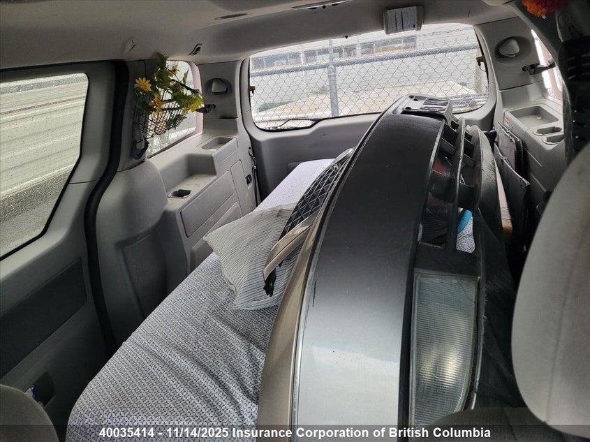 2FMZA56204BB25087 2004 FORD FREESTAR photo no. 16