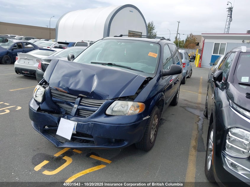 1D4GP25RX6B513737 2006 DODGE CARAVAN photo no. 2