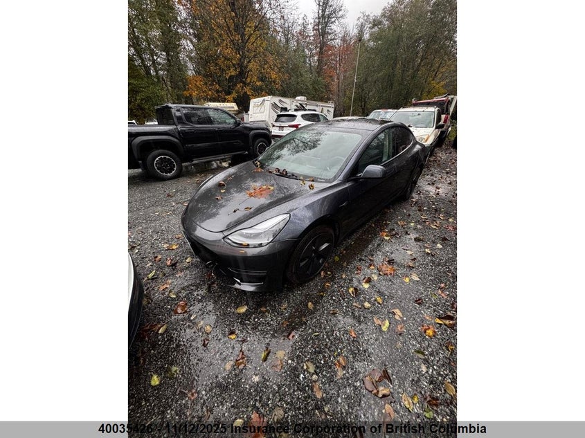 LRW3E1FA0PC944584 2023 TESLA MODEL 3 photo no. 2