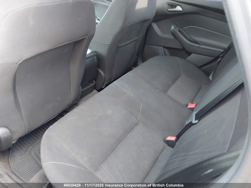 1FADP3FE1JL306177 2018 FORD FOCUS photo no. 8