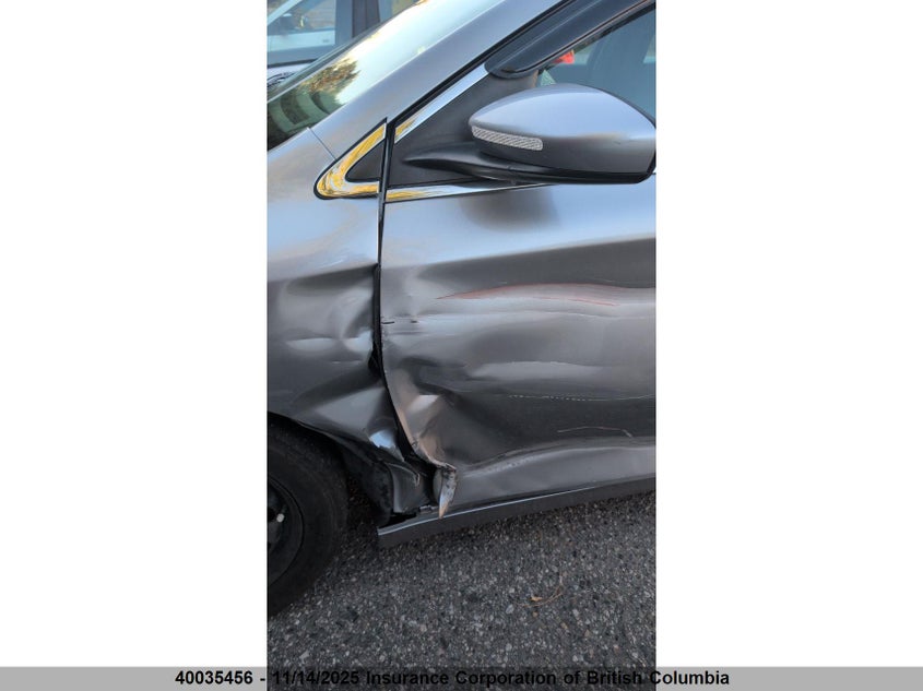 1C3CCCFB5FN550017 2015 CHRYSLER 200 photo no. 12