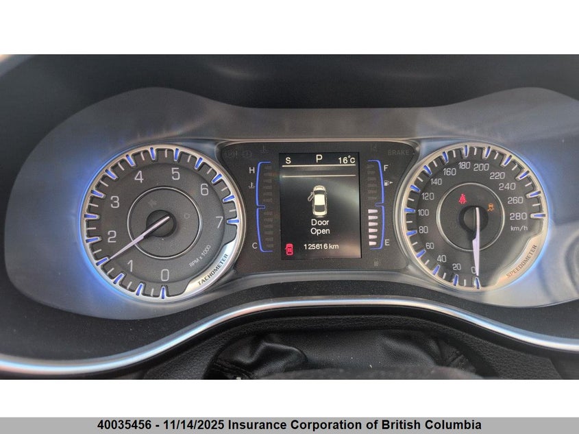 1C3CCCFB5FN550017 2015 CHRYSLER 200 photo no. 16
