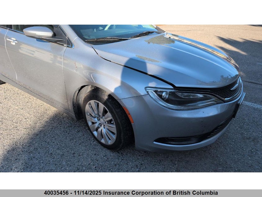1C3CCCFB5FN550017 2015 CHRYSLER 200 photo no. 18