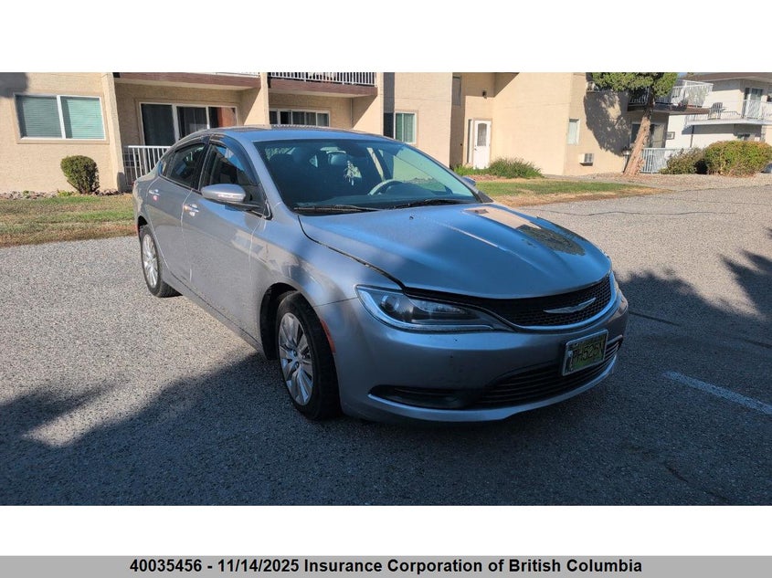 1C3CCCFB5FN550017 2015 CHRYSLER 200 photo no. 4